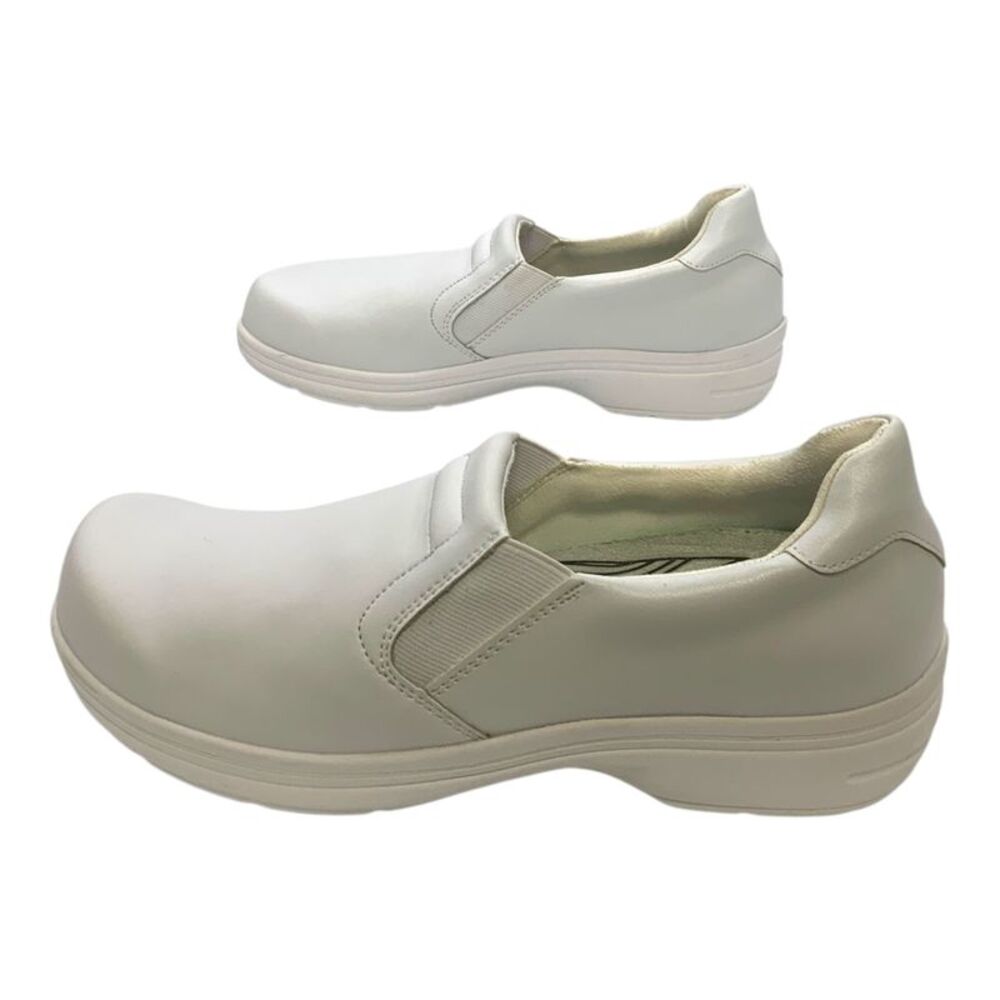 Easy Works by Easy Street Bind Slip-On Work Shoe White US Women's 9.5M